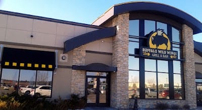 Buffalo Wild Wings Gril #147