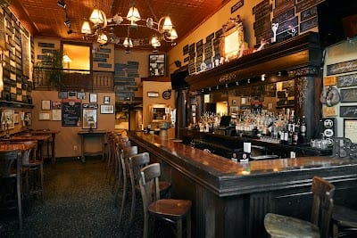 Newsroom Pub