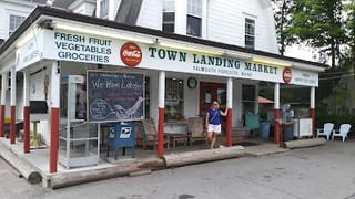 Town Landing Market