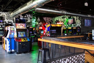 Up Down Arcade Bar