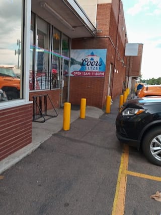 Johnnies Liquor Store