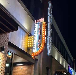 Louie Louies Piano Bar