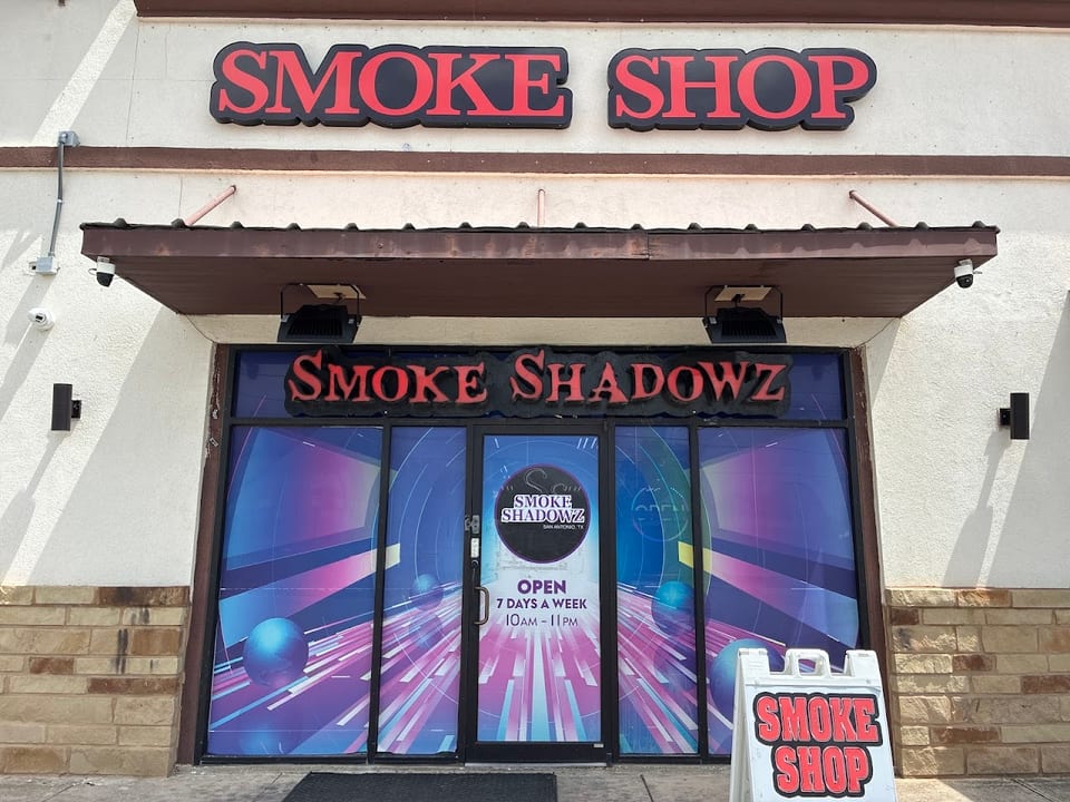 Smoke Shadowz