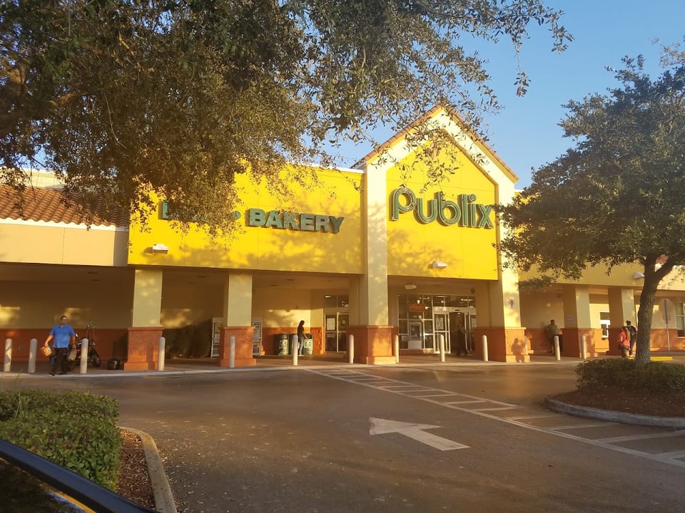 Publix Super Market