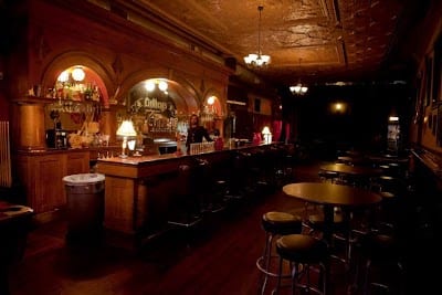 Lindburgs Tavern