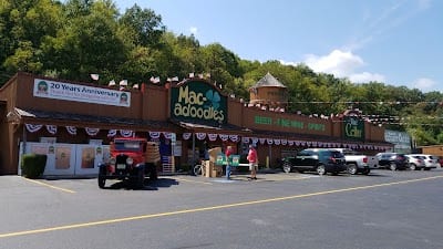 MACADOODLES