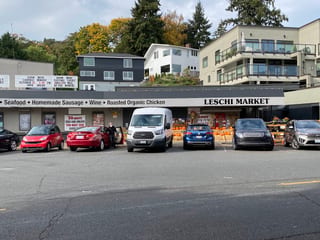 Leschi Mart