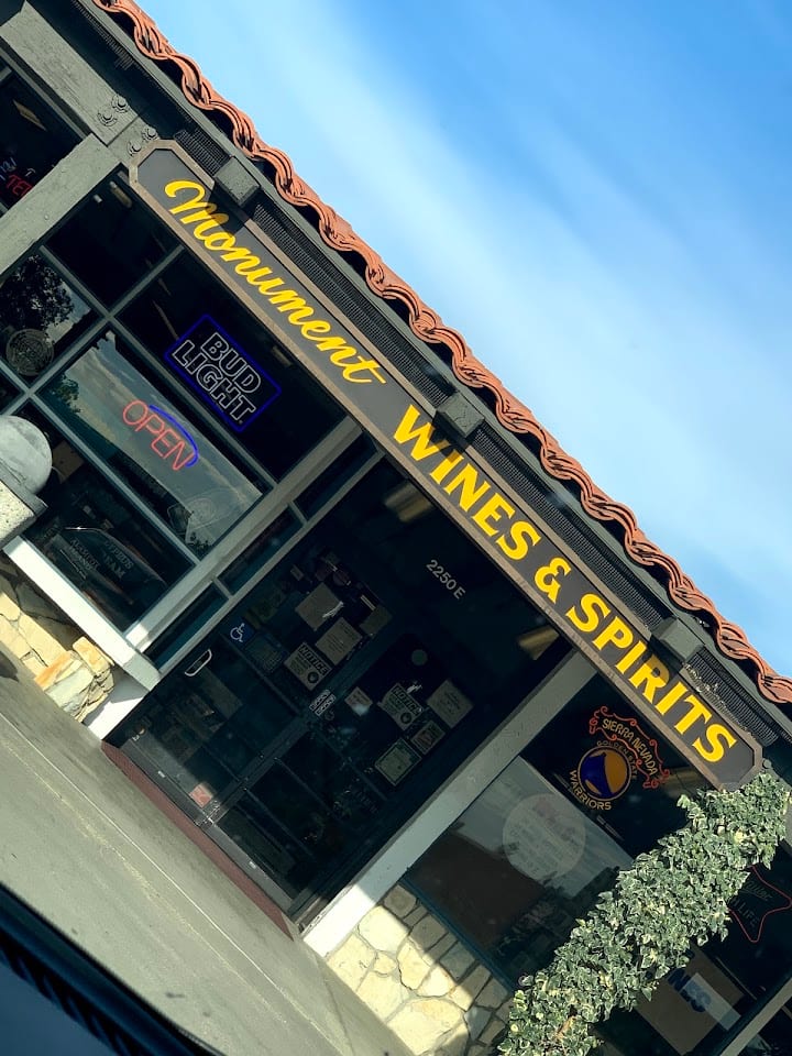 Monument Wines & Spirits