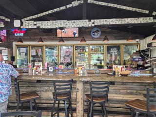 The Oak Bar And Grill