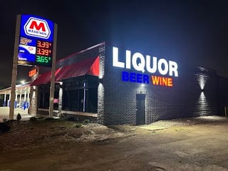Manhattan Liquors