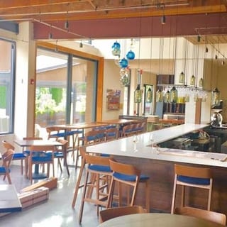 Albariño Tapas & Wine Bar