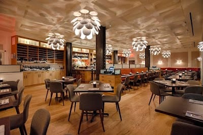 Blue Ribbon Sushi Bar & Grill