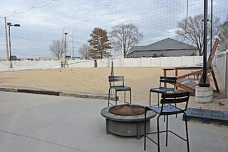 Sidelines Sports Pub And Grill