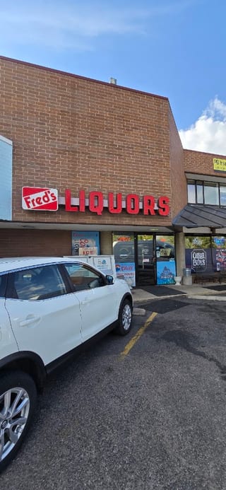 Fred's Liquor