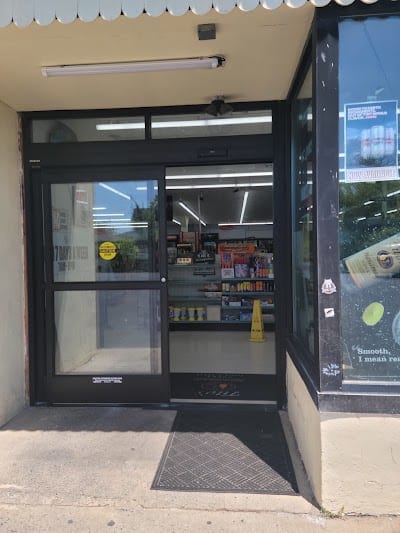 Monmouth Beach Supermarket