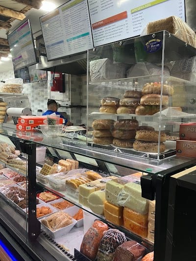 57 GOURMET DELI
