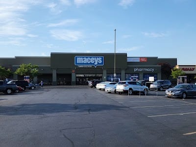 Maceys