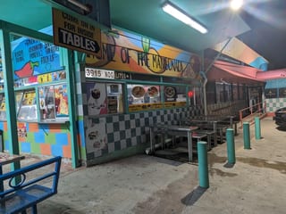 El Valle Fruteria & Restaurant