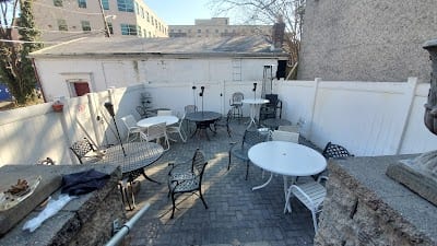 1911 Smokehouse Bbq