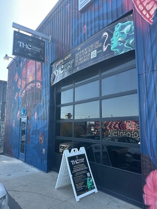 Thc Dispensary Lounge