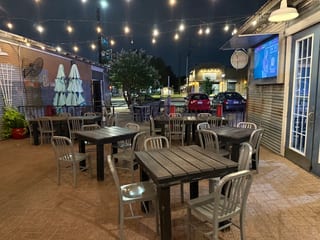 Chill Restaurant & Bar