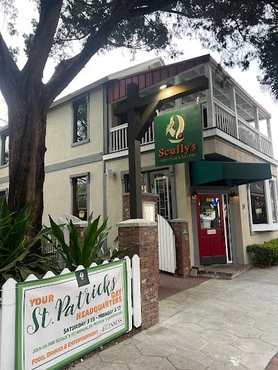Scullys Irish Pub & Eatery