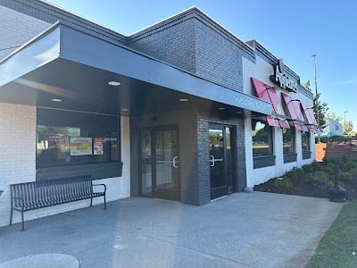Applebees Neighborhood Grill & Bar
