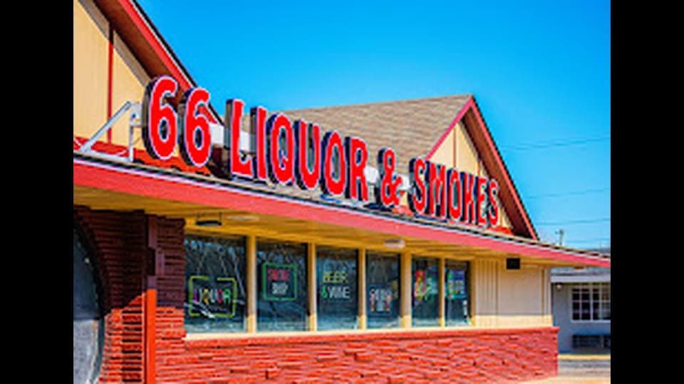 66 Liquor & Smokes
