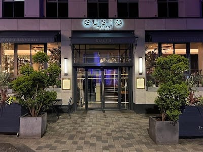 Gusto Italian
