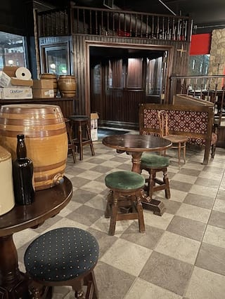 Banshee Irish Pub