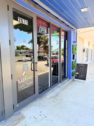 Mookah Smoke Shop