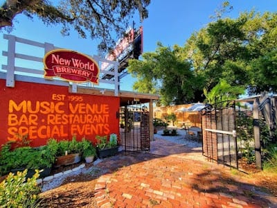 (b) New World Brewery