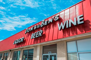 D & B Liquor #w28