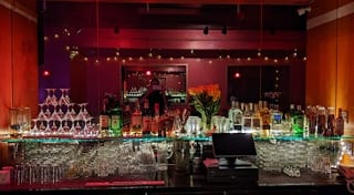 Mom's Bar