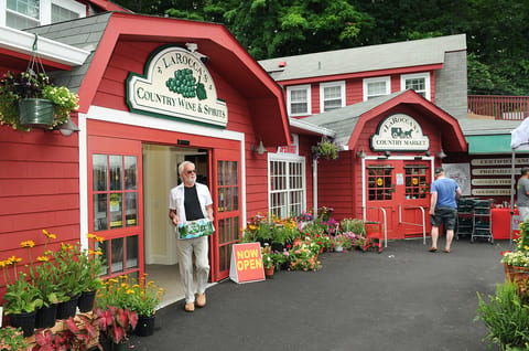 Laroccas Country Wine & Spirits