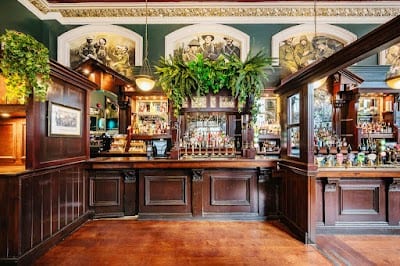 Nicholson's