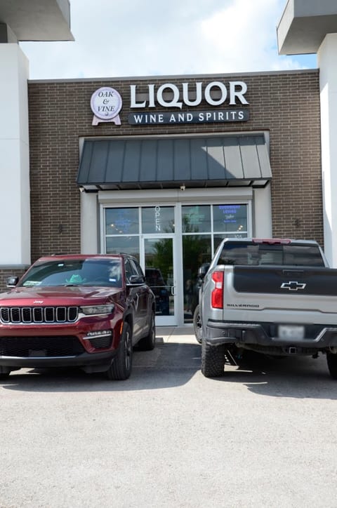 Oak & Vine Liquor Store