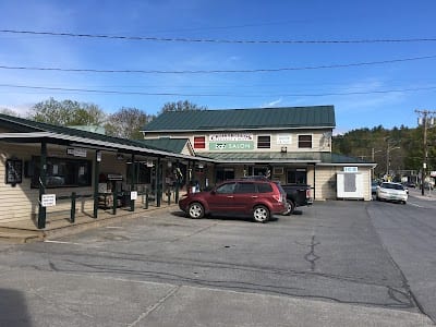 Crossroads Discount Beverage