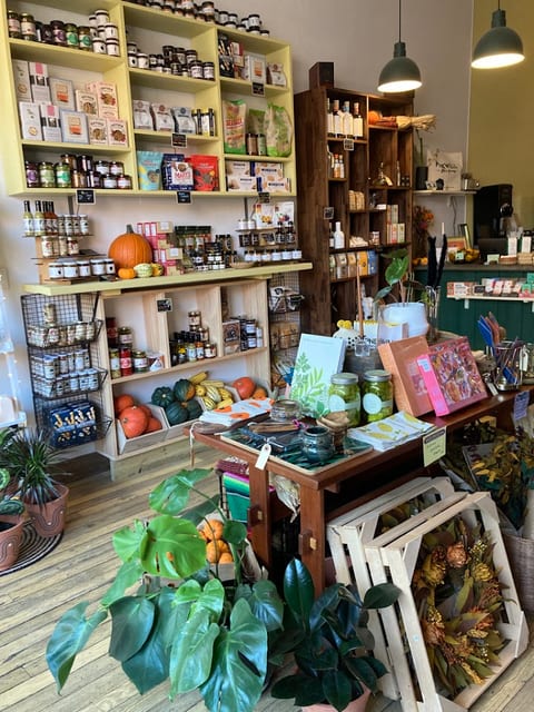Maxwell Gift & Grocery