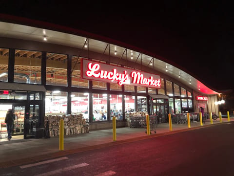 Luckys Market