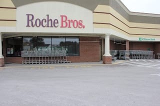 Roche Bros Supermarket #104