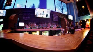 B Side Liquor Lounge