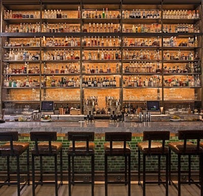 White Horse Bar & Restaurant