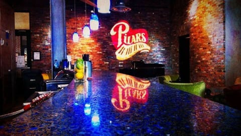 Pilars