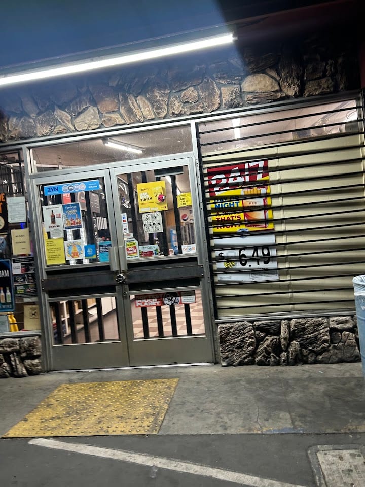 Stop N Save Liquor Groceries