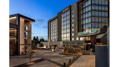 Tetra Hotel