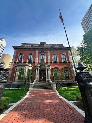 Columbus Club