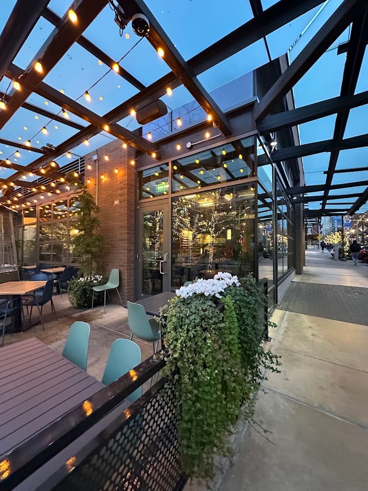 Local Public Eatery