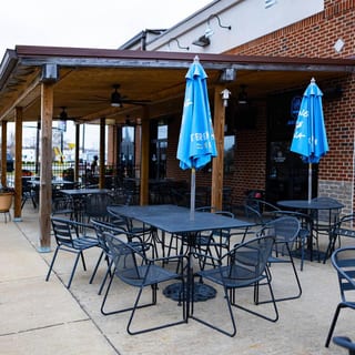 Coach's Eastgate Grille