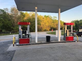 Old Hundred Convenience